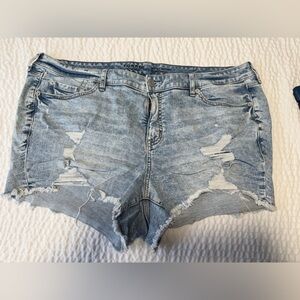 Torrid Light Blue Distressed Denim Shorts - Mid Rise Mid Short - Vintage Stretch